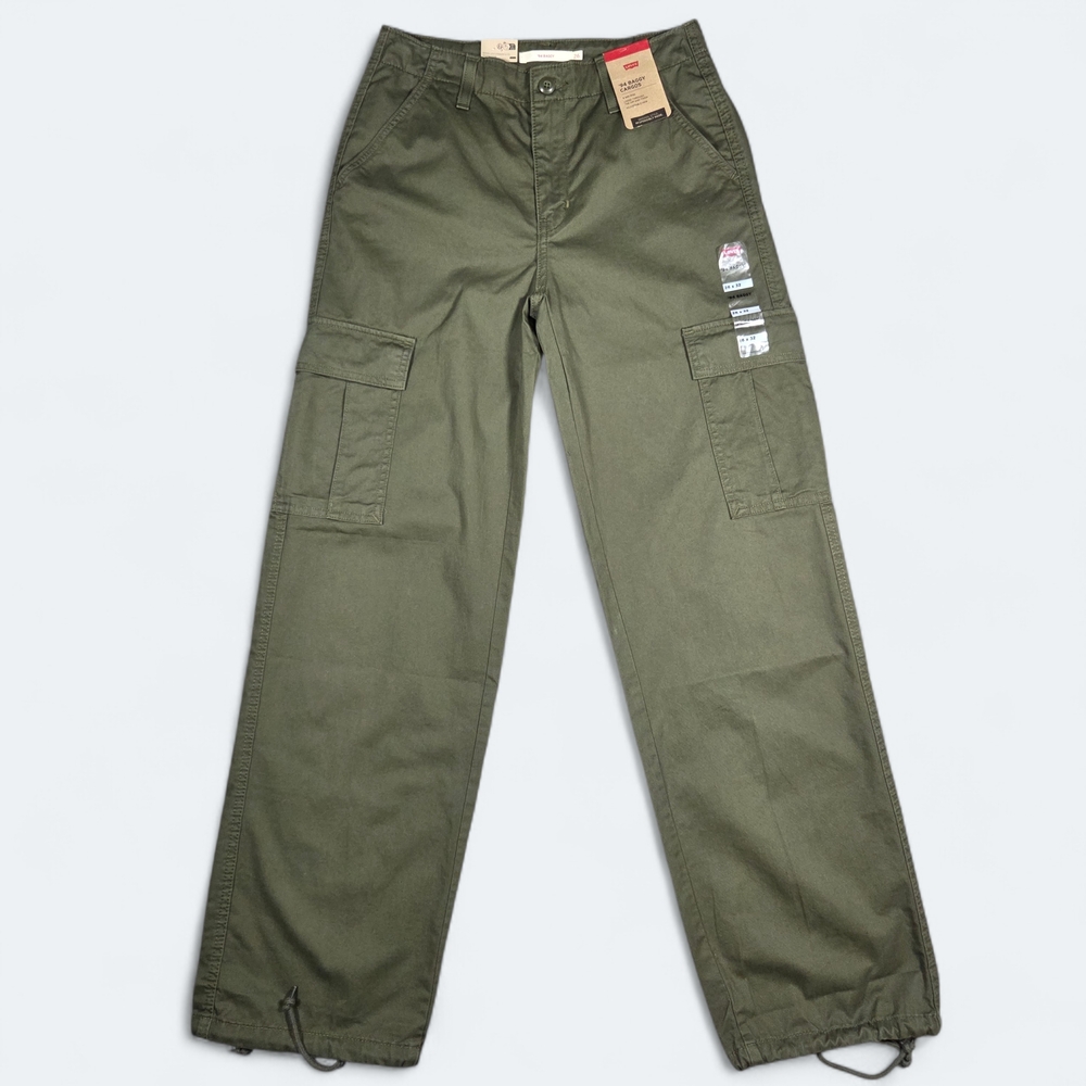 Levi’s ’94 Baggy Cargo Pants Olive Green 26x32 NWT